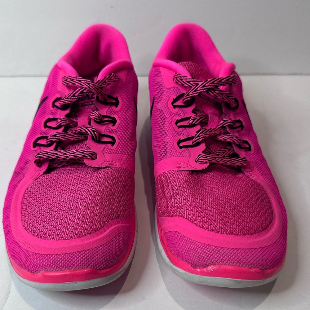 Nike kids Pink Running Shoes - Picture 3 of 7
